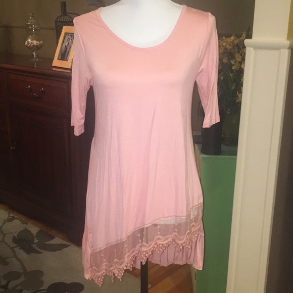 🌷 Blush Short Sleeve High Low Tunic - Picture 4 of 5